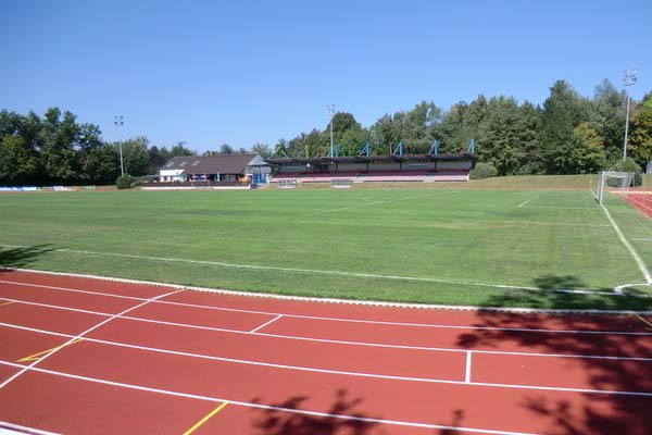 tsv-neusaess-lohwaldstadion